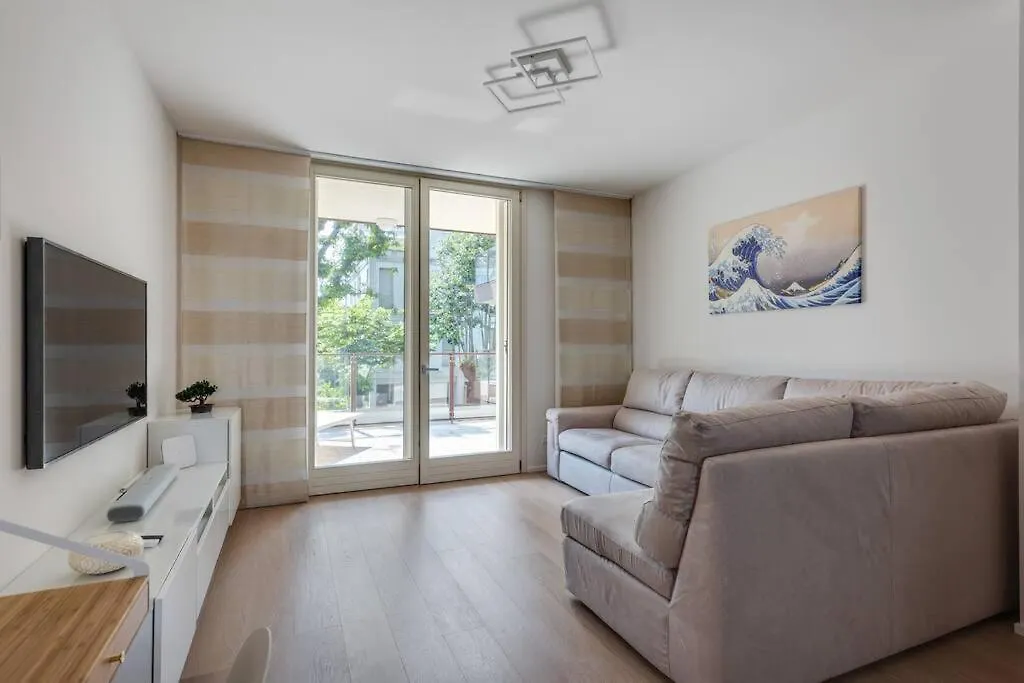 Dom wakacyjny Easylife - Modern And Spacious Apt In Fiera City Life Mediolan